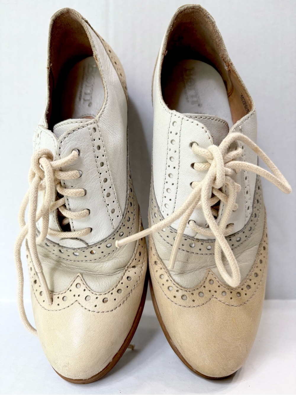 Born Handcrafted Footwear Oxford Wingtip Shoes Cream Beige Leather 6